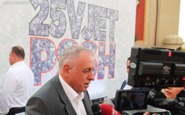Tritan Shehu, gjate ceremonise se 25 vjetorit te Partise Socialiste, organizuar prane selise te kesaj partie./r/n/r/nTritan Shehu, during the 25th anniversary ceremony of the Socialist Party
