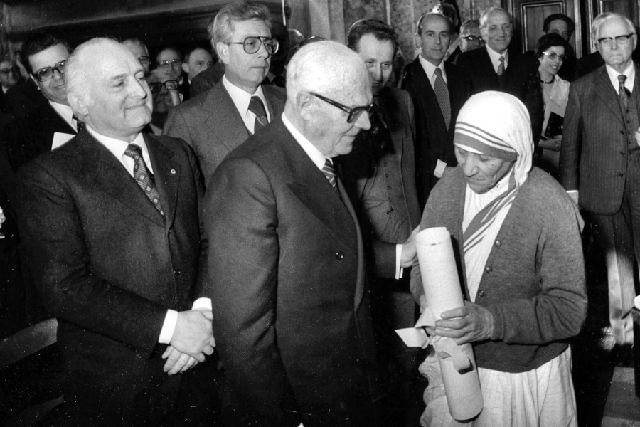 olycom03-00025788h_preview.900x600 (1)