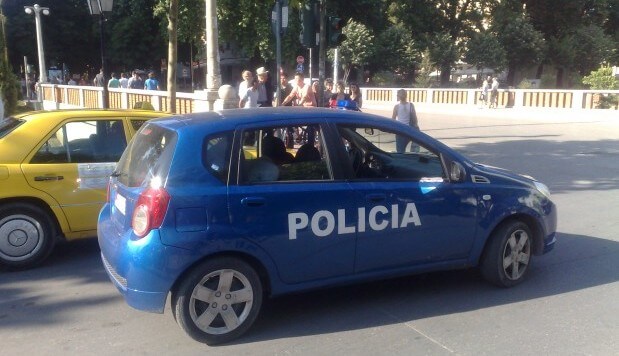 policia-patrulla-rruge-tirane-619x356